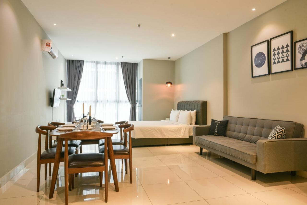Daily Atria Aparthotel 4*