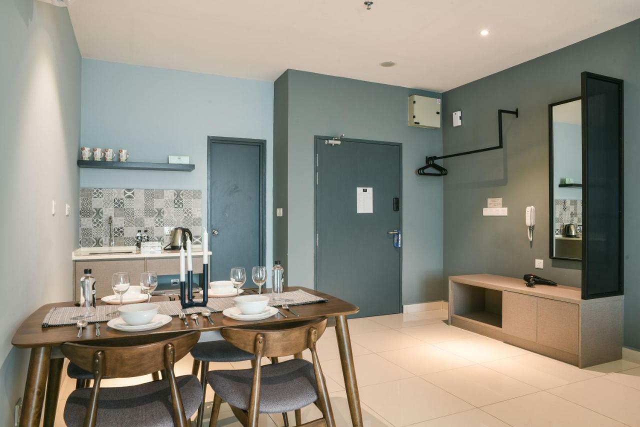 Daily Atria Apartahotel 4*